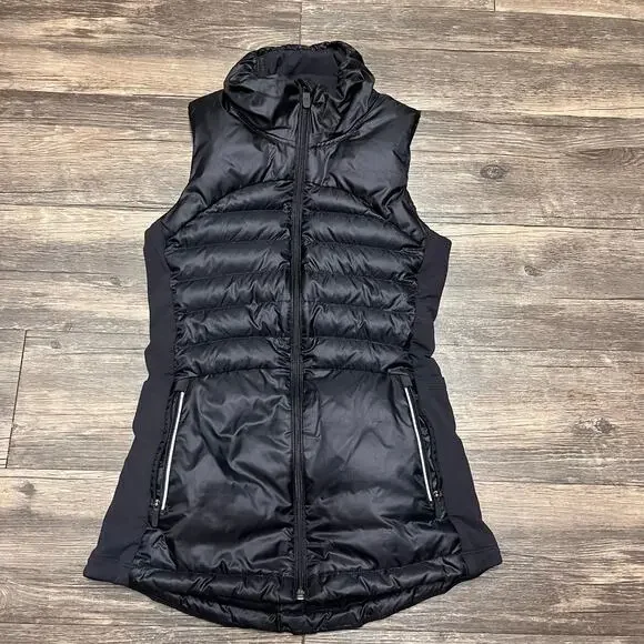 Lululemon Down For A Run Vest Black Goose Down Stretch Panels Sz 2 $148 retail - Picture 2 of 7